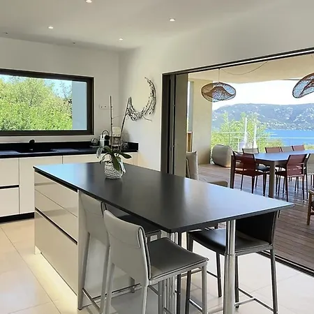 Cazelie, Piscine Vue Splendide Sur Le Golfe Villa Porto Vecchio