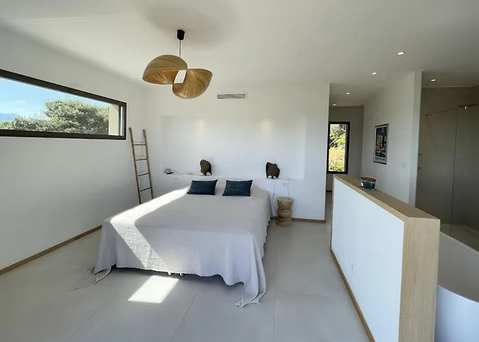 Βίλα Cazelie, Piscine Vue Splendide Sur Le Golfe